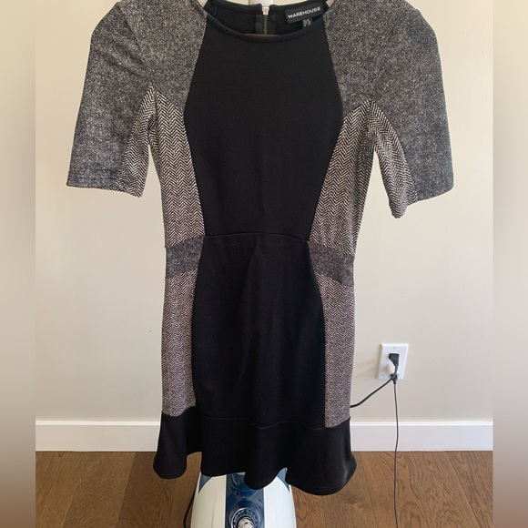 Dress - Picture 3 of 3